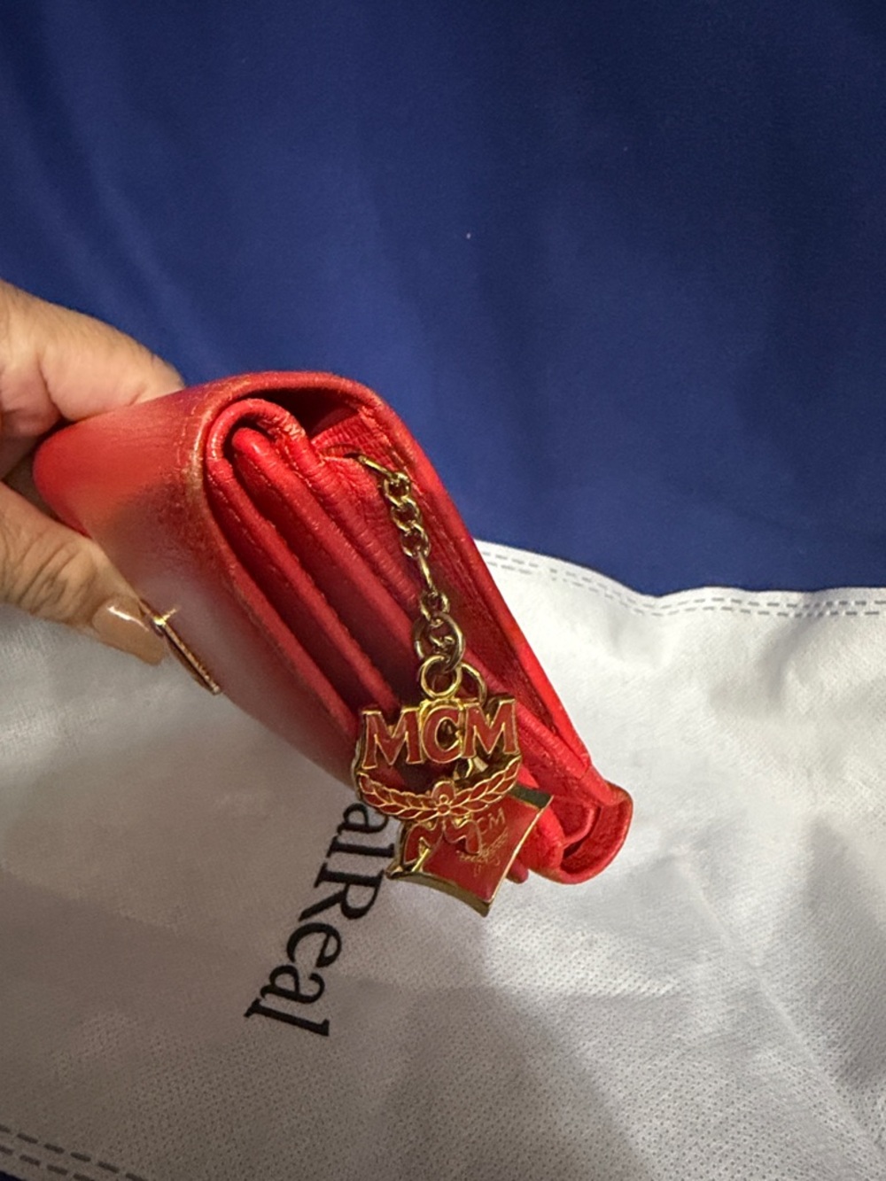 MCM Red Leather Logo Plaque Wallet - Picture 2 of 9
